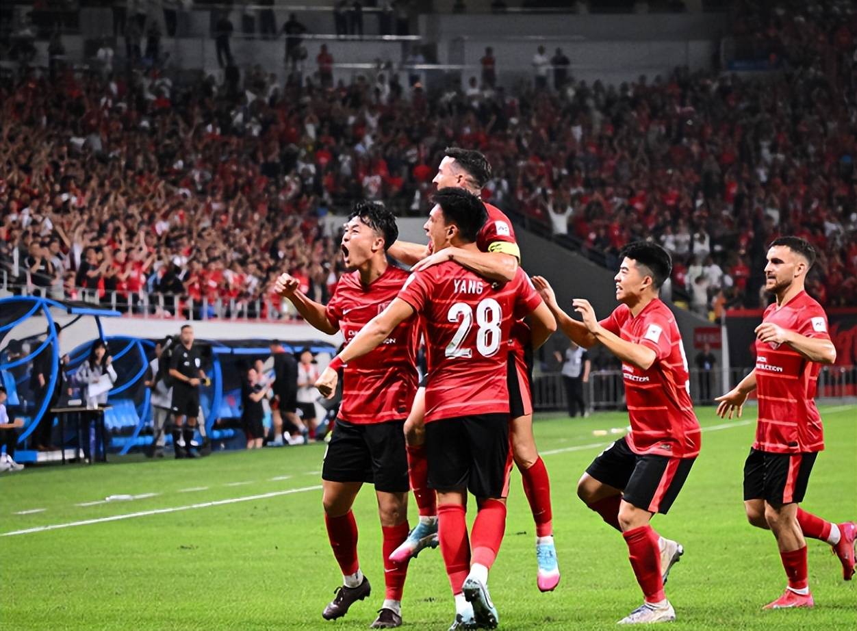 包含赛地聚焦：中超国际比赛日热度飙升，迈阿密热火止住颓势，球迷炸锅，高层口径保持一致的词条-电竞赛事