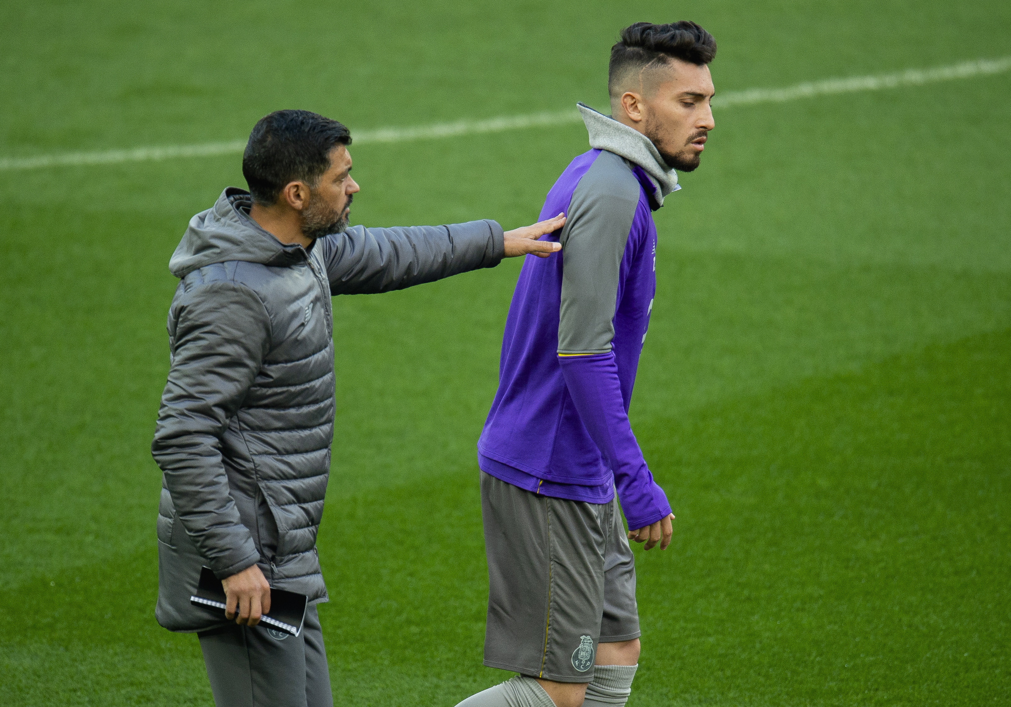 包含冲刺阶段波尔图备战亚冠，再遭质疑细节曝光，引发热议，医务组通报恢复的词条